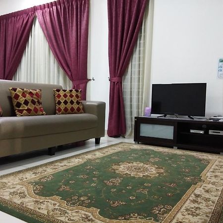 Masayu Putrajaya Homestay Exterior photo